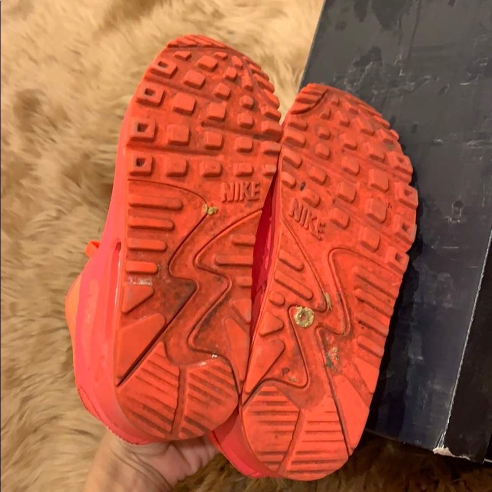 Custom Nike - Picture 8 of 8